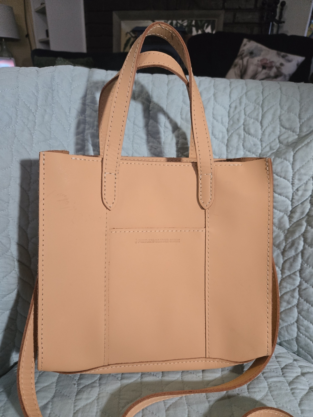 Portland Leather Goods Lola Crossbody Tote, Mamey(coral). Zipper. Barely Carried